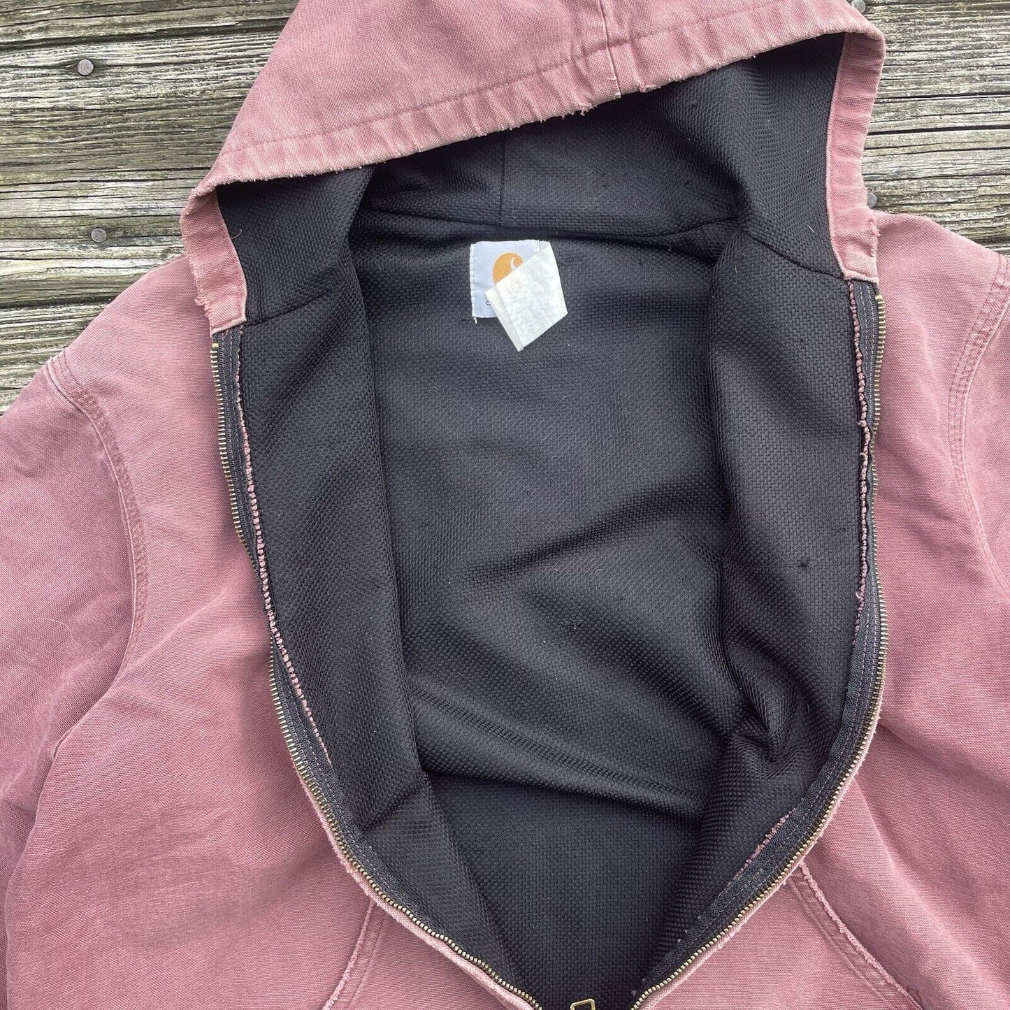 vintage carhartt jr1036 firm duck hooded active jacket in redwood size large